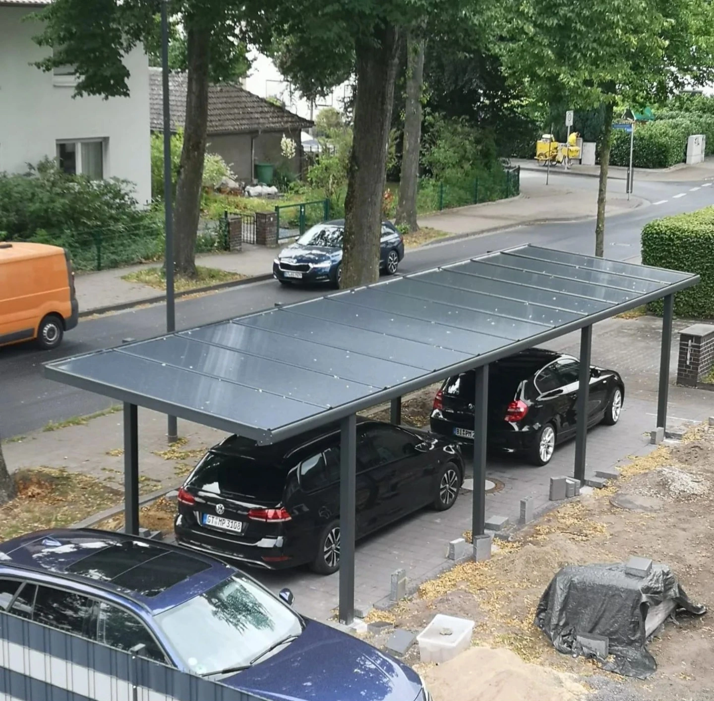 CARPORT